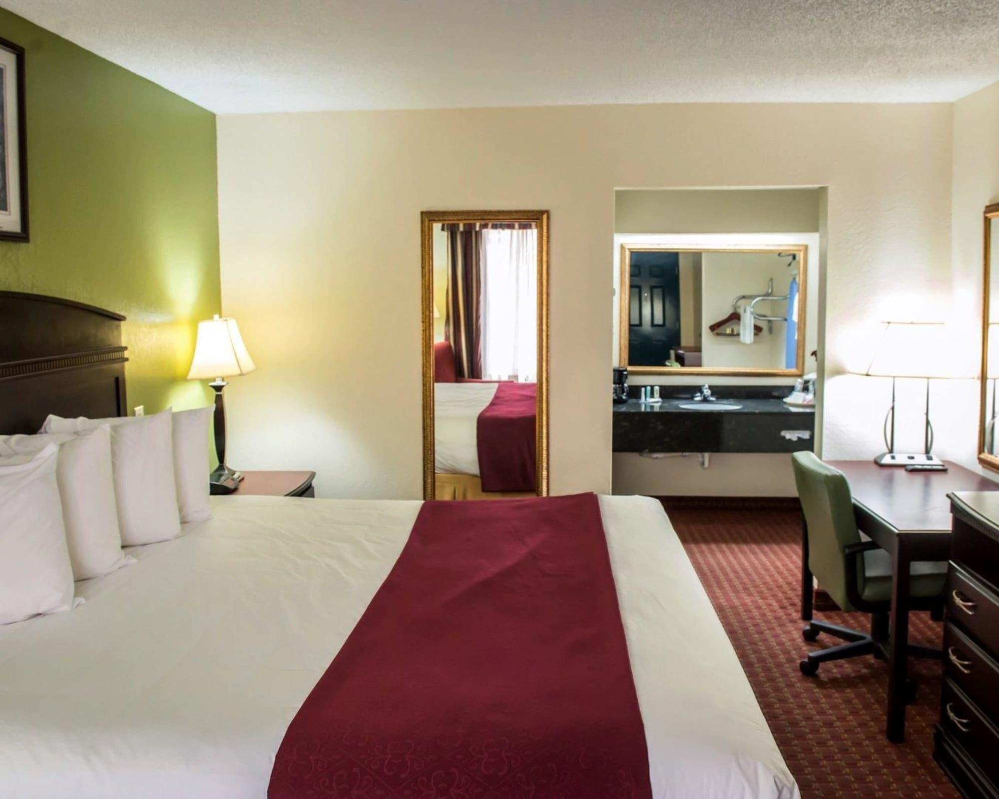 Quality Inn Chipley I-10 At Exit 120 Bagian luar foto