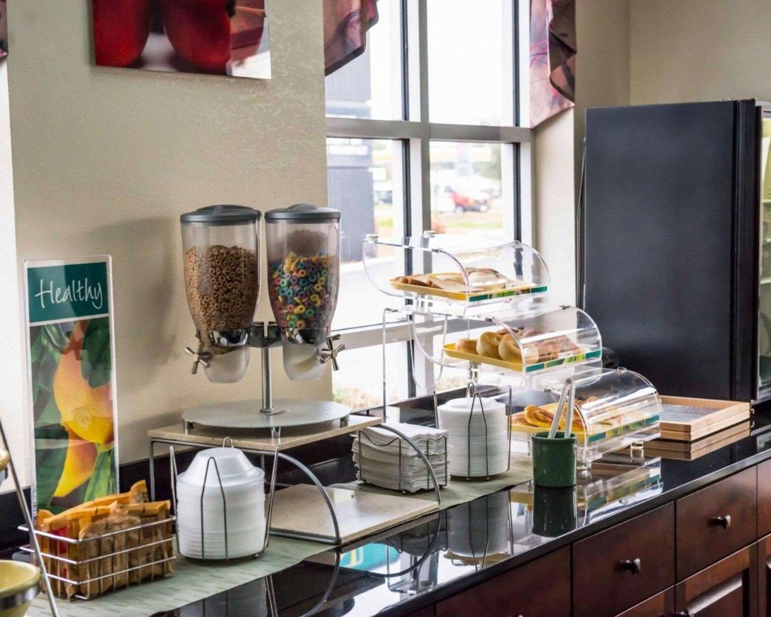 Quality Inn Chipley I-10 At Exit 120 Bagian luar foto