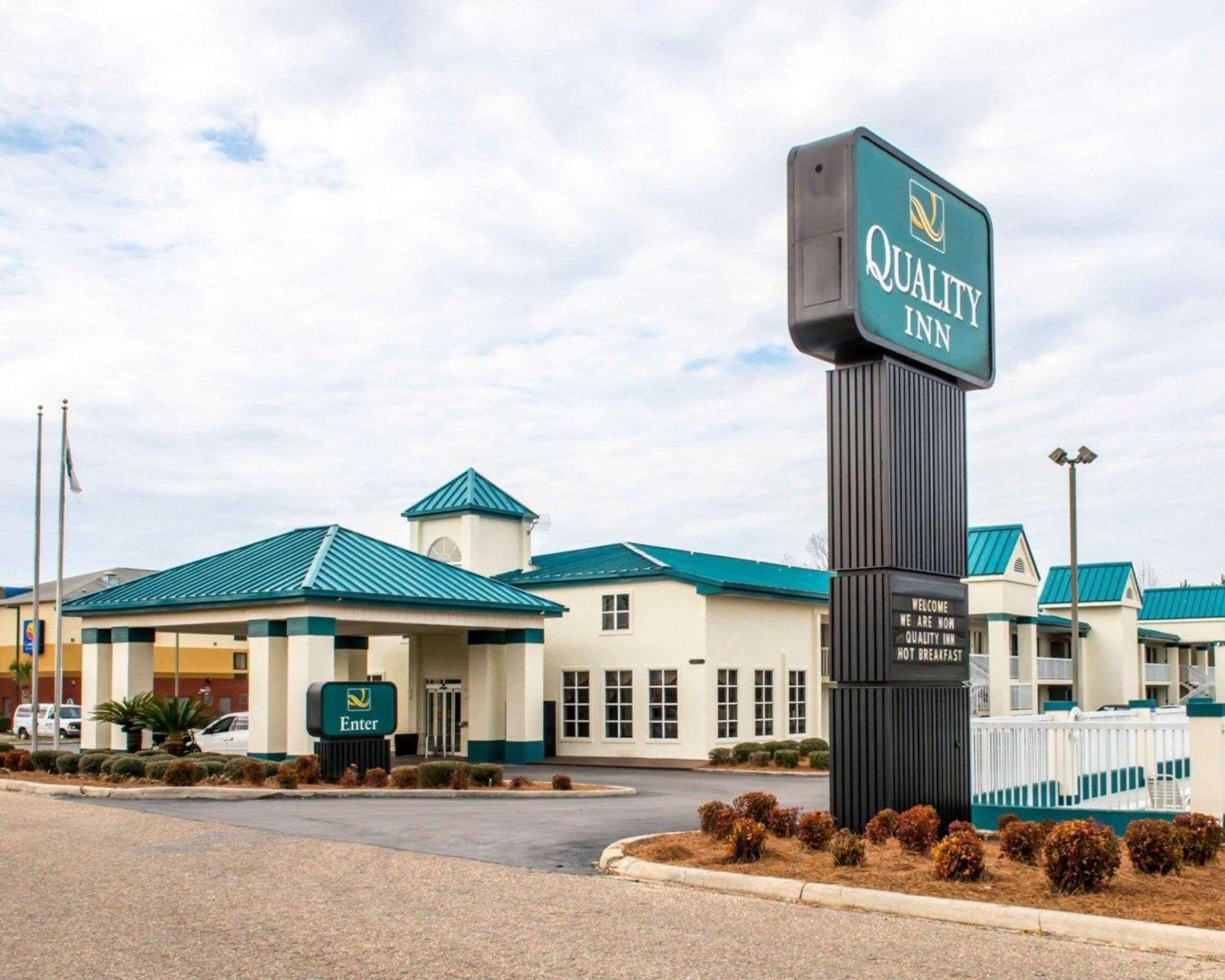 Quality Inn Chipley I-10 At Exit 120 Bagian luar foto
